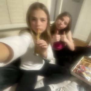 Meet your Posher, Khloe